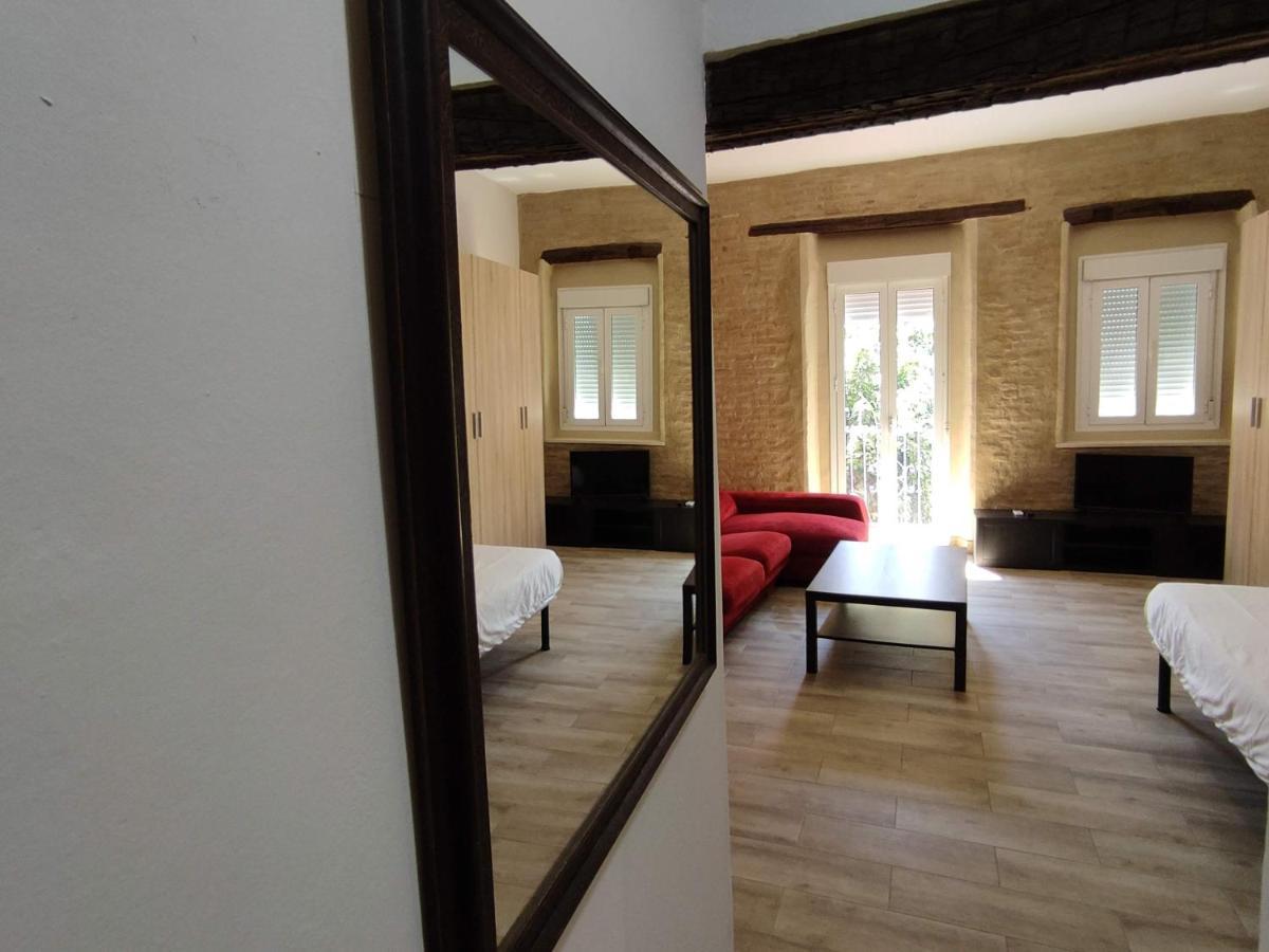 Almona Junto Al Rio - Kainga Homes Sevilla Kültér fotó
