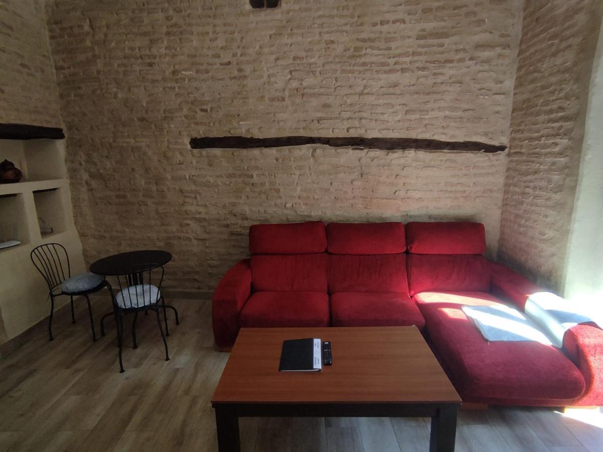 Almona Junto Al Rio - Kainga Homes Sevilla Kültér fotó