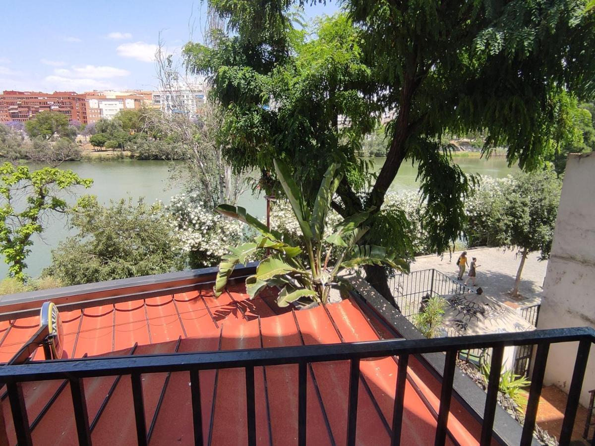 Almona Junto Al Rio - Kainga Homes Sevilla Kültér fotó