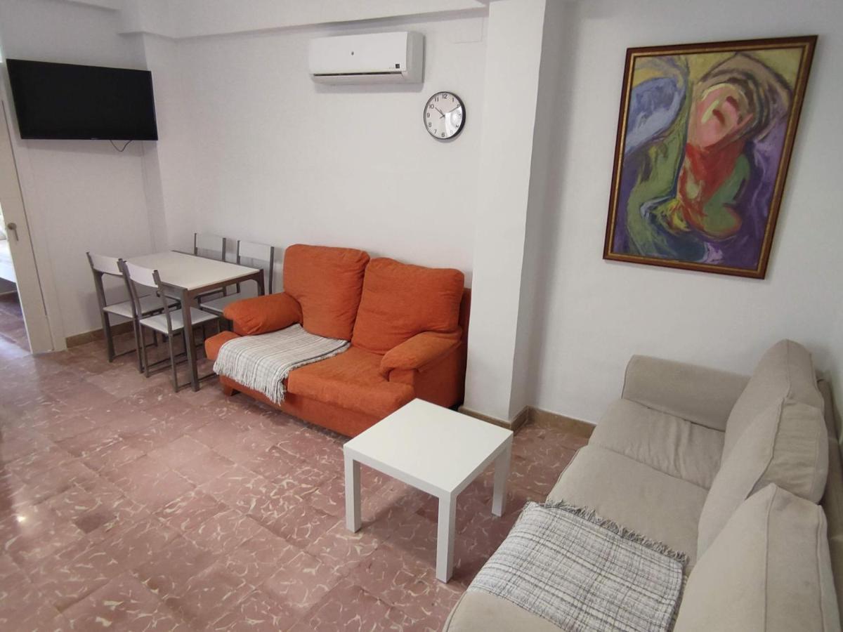 Almona Junto Al Rio - Kainga Homes Sevilla Kültér fotó